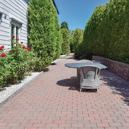 Vakantiehuis Three-bedroom Holiday In
